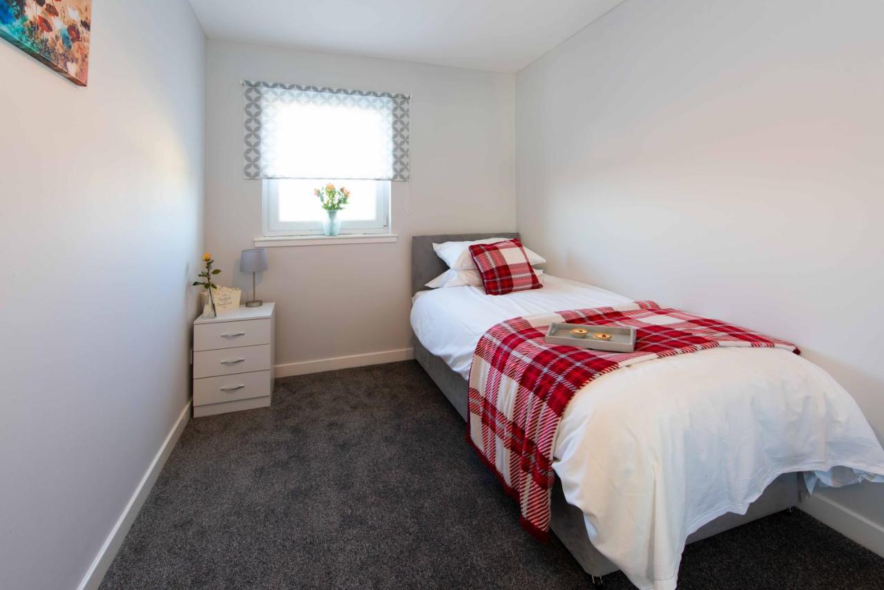 Premier - Wishaw En-Suite Apartment Exterior photo